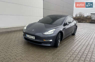 Седан Tesla Model 3 2022 в Крюківщині