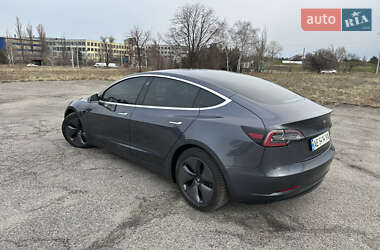 Седан Tesla Model 3 2019 в Дніпрі