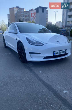 Седан Tesla Model 3 2019 в Києві