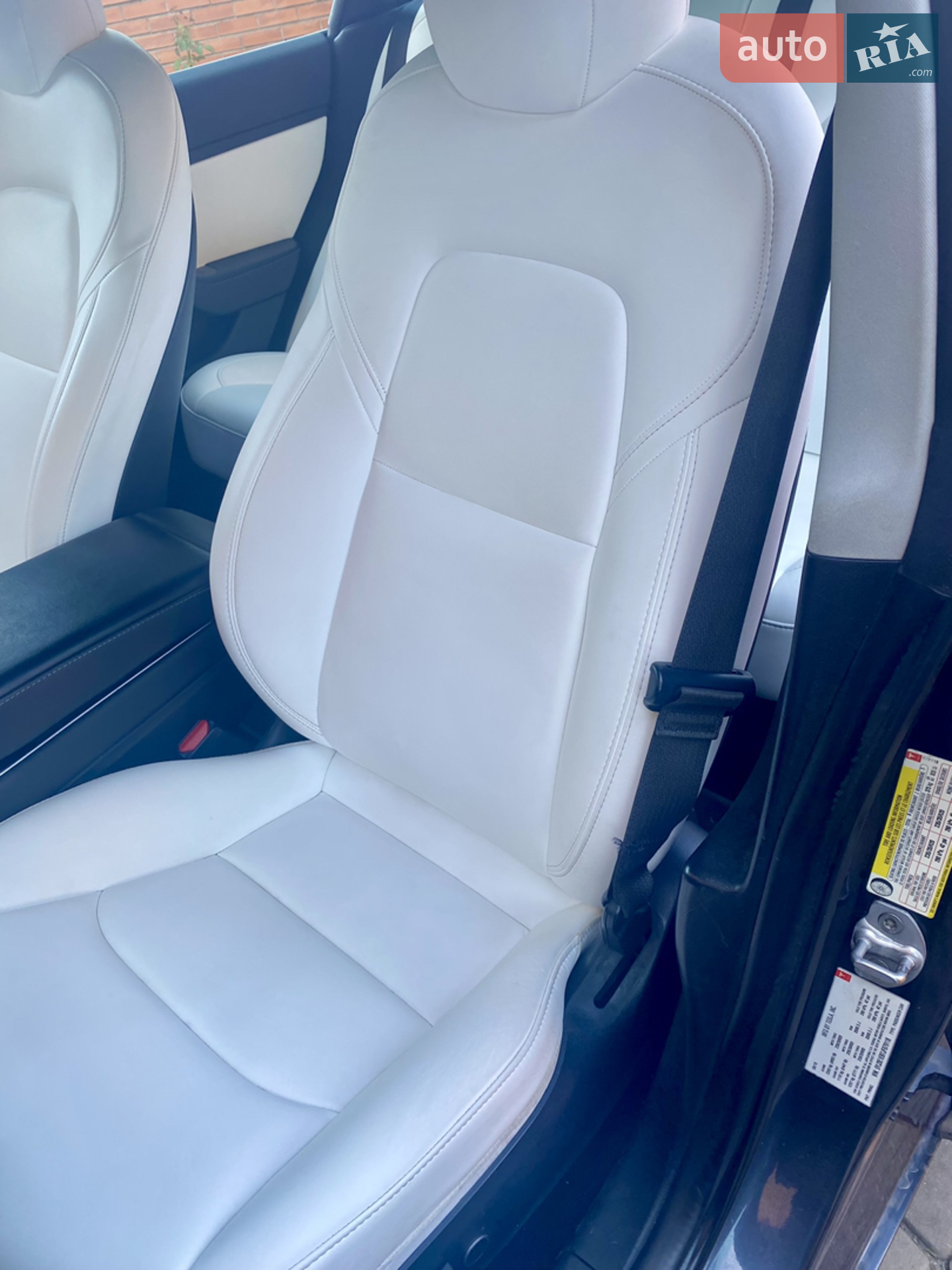 2018 Tesla Model 3 - мініатюра 11