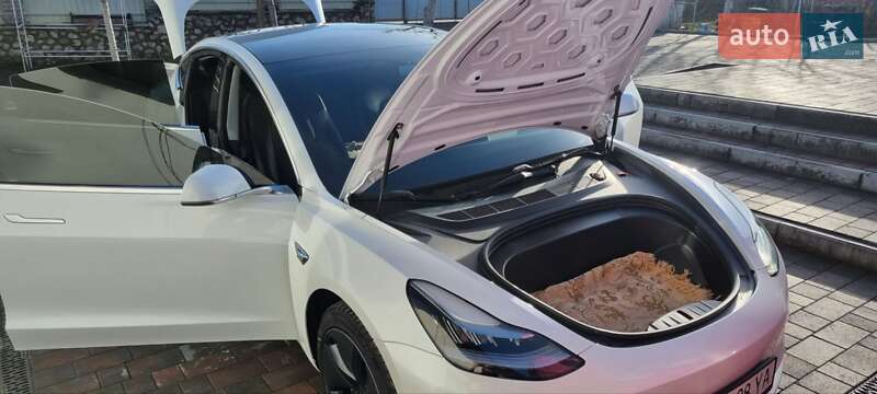 Седан Tesla Model 3 2019 в Хмельницком фото 3 Седан Tesla Model 3 2019 в Хмельницком