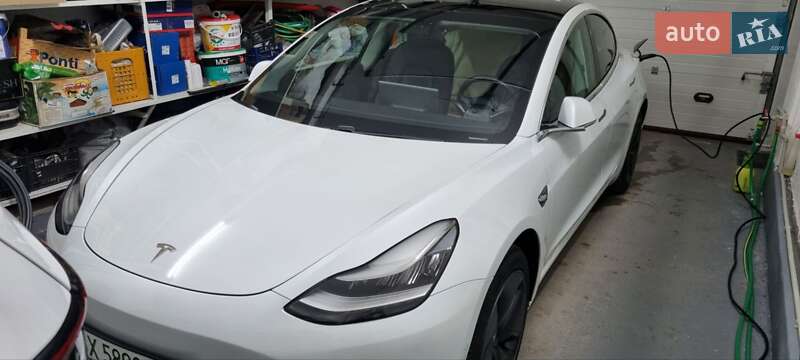 Седан Tesla Model 3 2019 в Хмельницком фото 13 Седан Tesla Model 3 2019 в Хмельницком