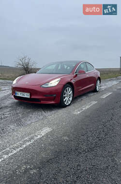 Седан Tesla Model 3 2019 в Радехові