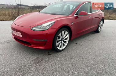 Седан Tesla Model 3 2018 в Тернополі