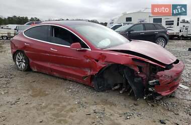 Седан Tesla Model 3 2019 в Львове