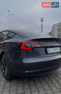 Седан Tesla Model 3 2022 в Луцьку