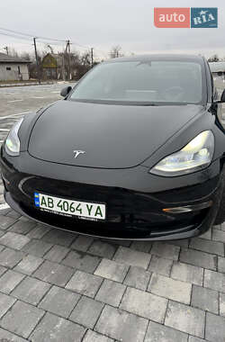 Седан Tesla Model 3 2021 в Вінниці