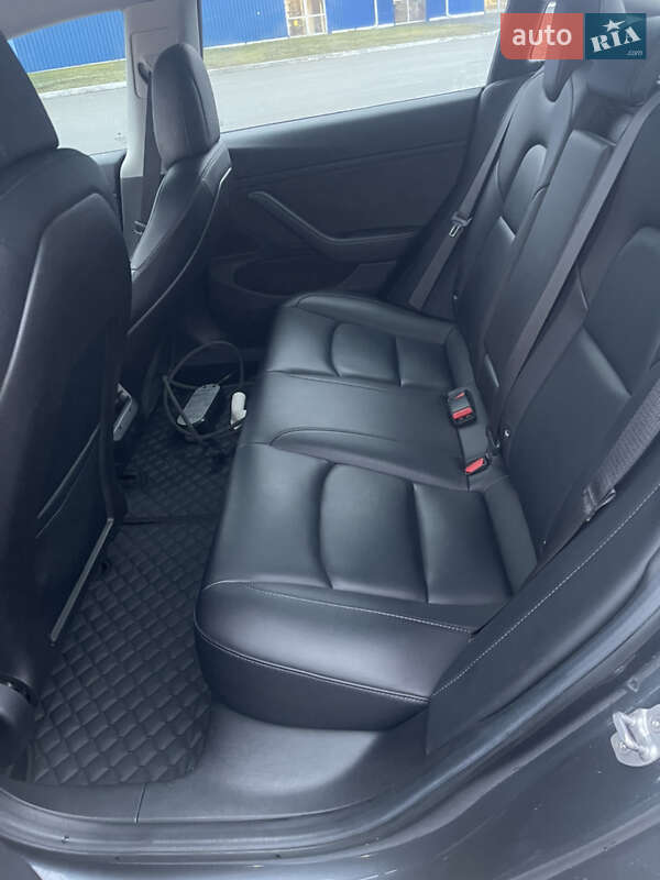 Седан Tesla Model 3 2018 в Киеве фото 8 Седан Tesla Model 3 2018 в Киеве