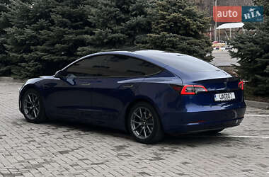 Седан Tesla Model 3 2021 в Харькове
