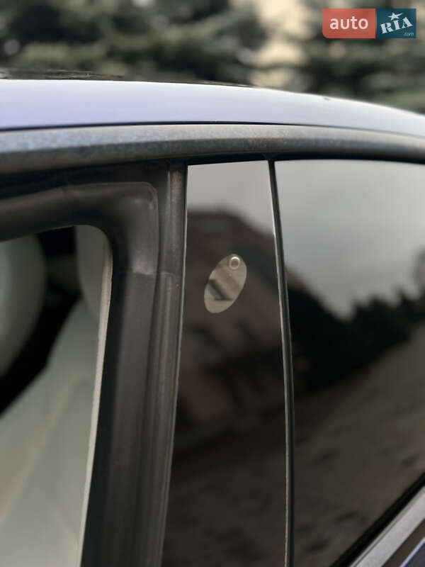 Седан Tesla Model 3 2021 в Харкові