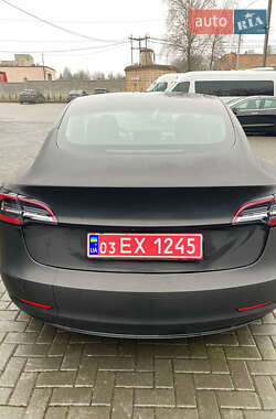 Седан Tesla Model 3 2019 в Рівному