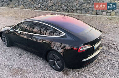 Седан Tesla Model 3 2018 в 