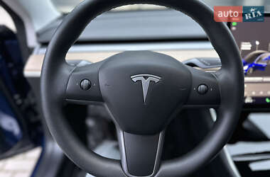 Седан Tesla Model 3 2020 в Броварах