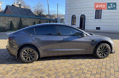 Седан Tesla Model 3 2022 в Могилів-Подільському