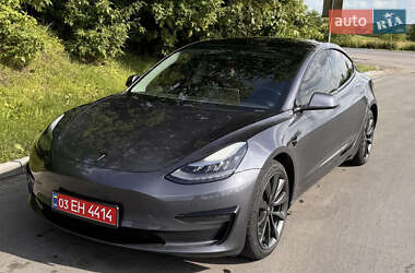 Седан Tesla Model 3 2019 в Одессе