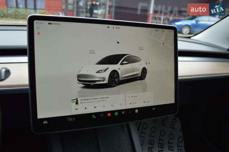 Седан Tesla Model 3 2022 в Львові фото 20 Седан Tesla Model 3 2022 в Львові