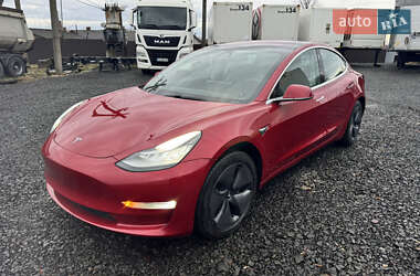 Седан Tesla Model 3 2018 в Луцьку