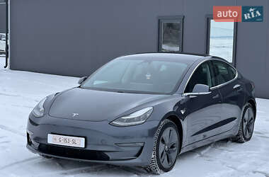 Седан Tesla Model 3 2019 в Тернополі