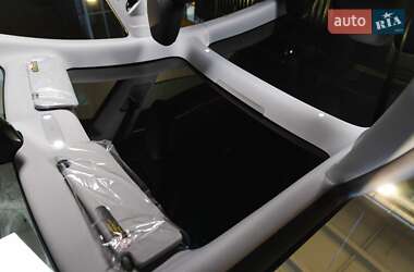 Седан Tesla Model 3 2024 в 