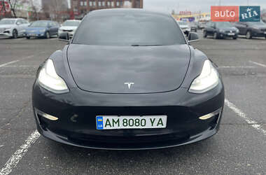 Седан Tesla Model 3 2019 в Києві