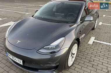 Седан Tesla Model 3 2022 в Одессе