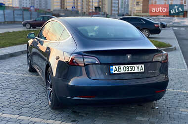 Седан Tesla Model 3 2019 в Вінниці