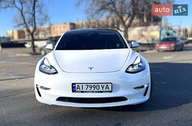 Седан Tesla Model 3 2021 в Києві