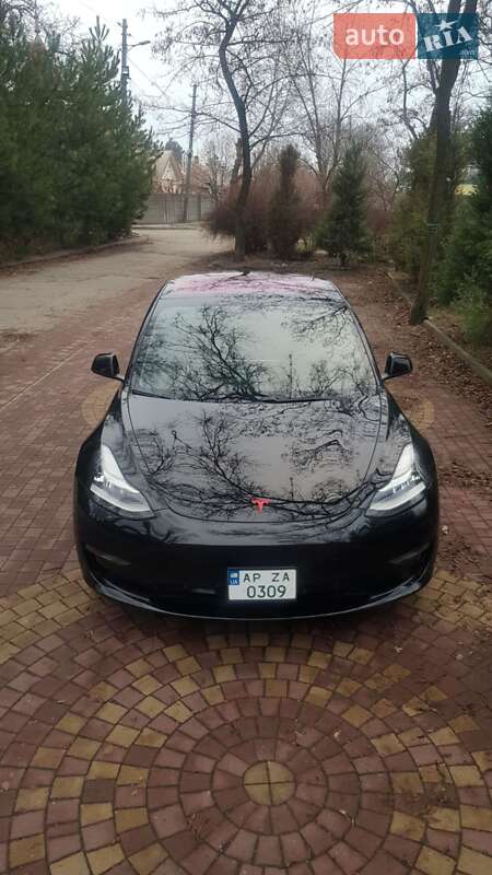 Седан Tesla Model 3 2018 в Запорожье