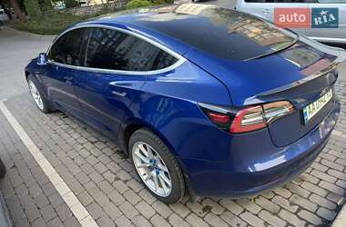 Седан Tesla Model 3 2019 в Києві