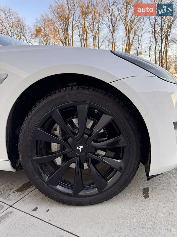 Седан Tesla Model 3 2019 в Луцьку фото 12 Седан Tesla Model 3 2019 в Луцьку