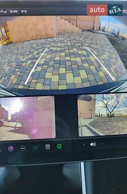 Седан Tesla Model 3 2019 в 