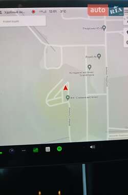 Седан Tesla Model 3 2019 в Києві