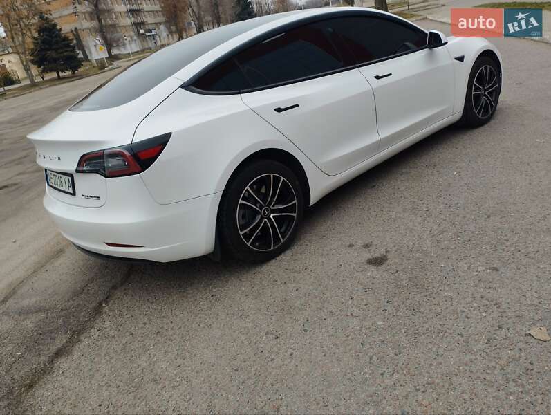 Седан Tesla Model 3 2023 в Днепре фото 7 Седан Tesla Model 3 2023 в Днепре