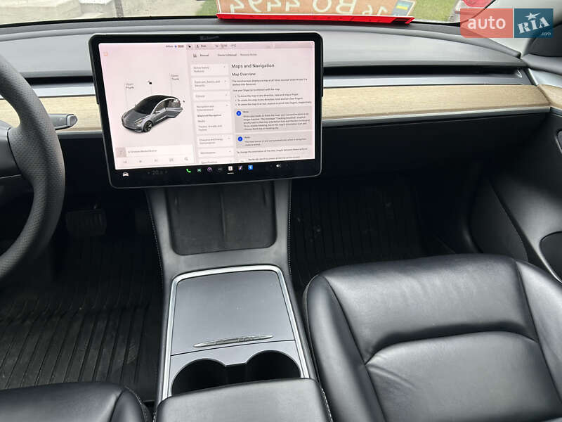Седан Tesla Model 3 2021 в Києві