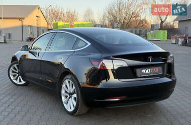 Седан Tesla Model 3 2019 в Владимире