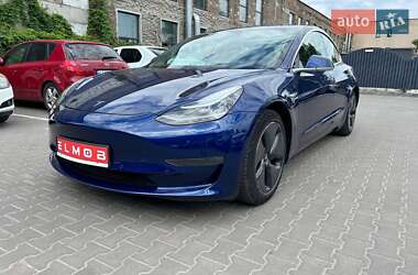 Седан Tesla Model 3 2018 в 