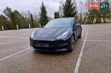 Седан Tesla Model 3 2021 в Петрикове