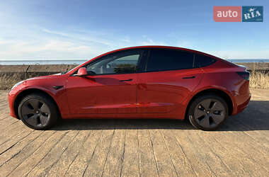 Седан Tesla Model 3 2021 в Запоріжжі