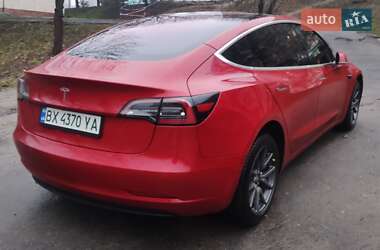 Седан Tesla Model 3 2018 в 