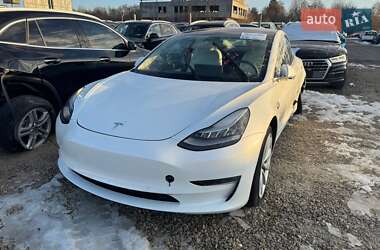 Седан Tesla Model 3 2019 в Львові