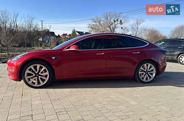 Седан Tesla Model 3 2018 в 