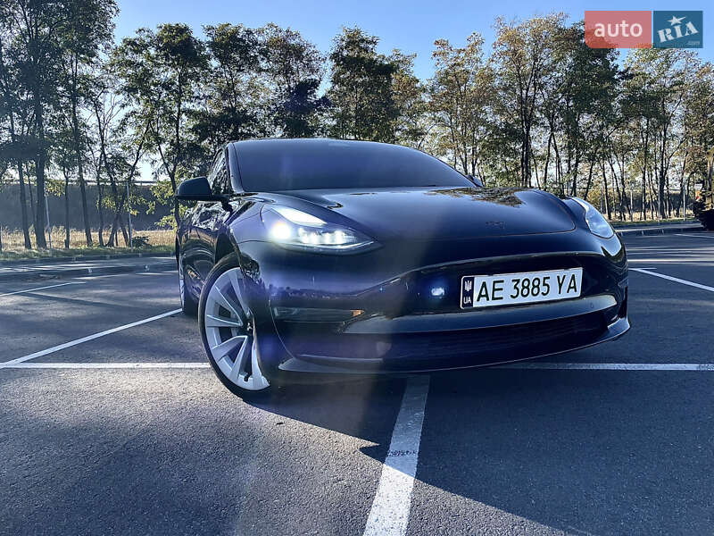 Седан Tesla Model 3 2022 в Днепре фото 8 Седан Tesla Model 3 2022 в Днепре