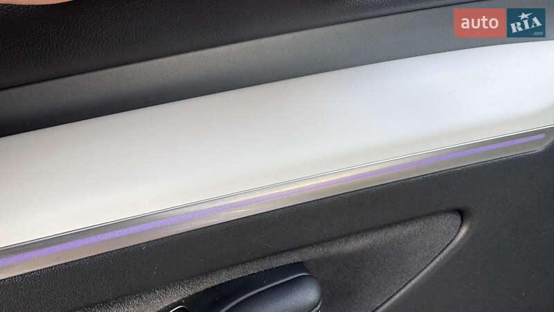 Седан Tesla Model 3 2021 в Киеве фото 10 Седан Tesla Model 3 2021 в Киеве