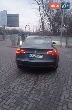 Седан Tesla Model 3 2019 в 