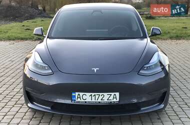 Седан Tesla Model 3 2022 в Луцке