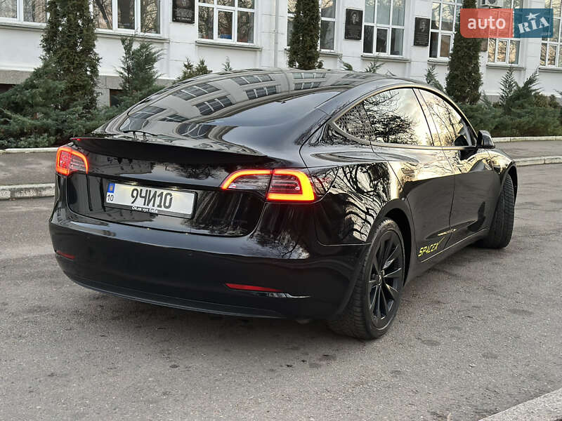 Седан Tesla Model 3 2021 в Белой Церкви