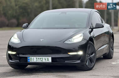 Седан Tesla Model 3 2019 в Кременчуге