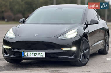 Седан Tesla Model 3 2019 в Кременчуге