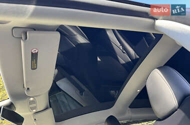 Седан Tesla Model 3 2022 в Надворной
