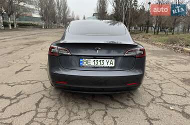 Седан Tesla Model 3 2019 в Николаеве